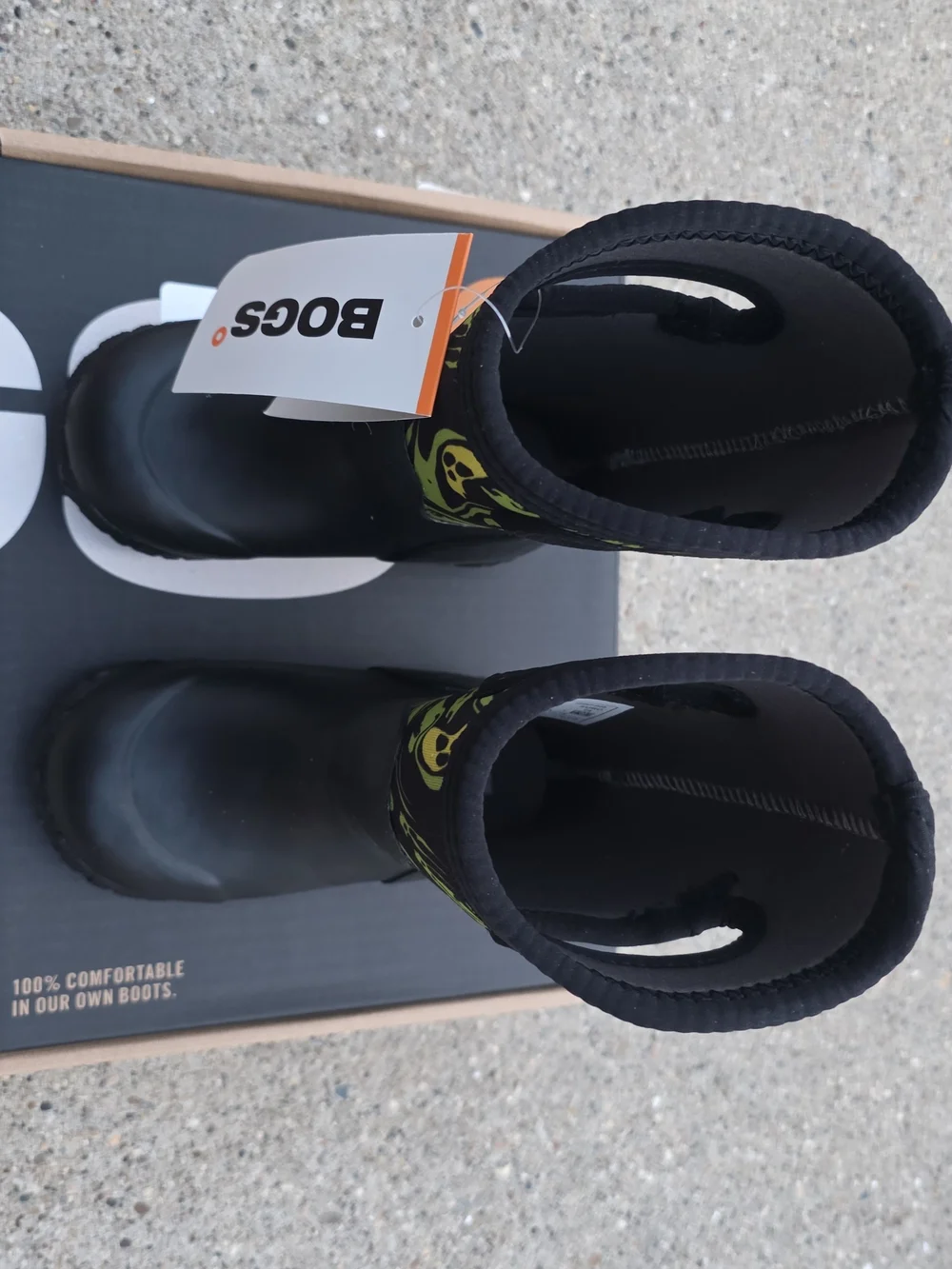 BOGS Kids' Insulated WP Boots with Green Accent Boys 9K